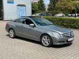 Mercedes-Benz E 250 CGI Coupe Garantie* Automatik* TÜV Neu* - aus 2011: Sportwagen