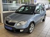 Skoda Roomster 1.6  Scout Klimaautmatik Technisch Ok - Skoda Roomster Scout mit Benzin-Antrieb