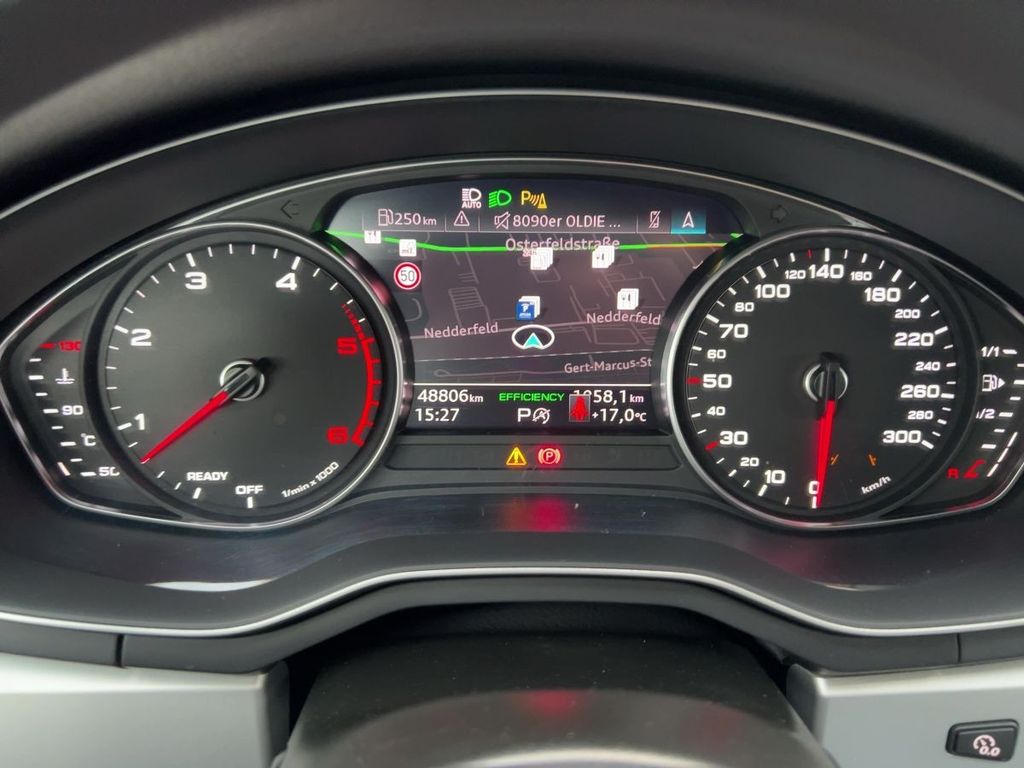 AUDI A4 2024
