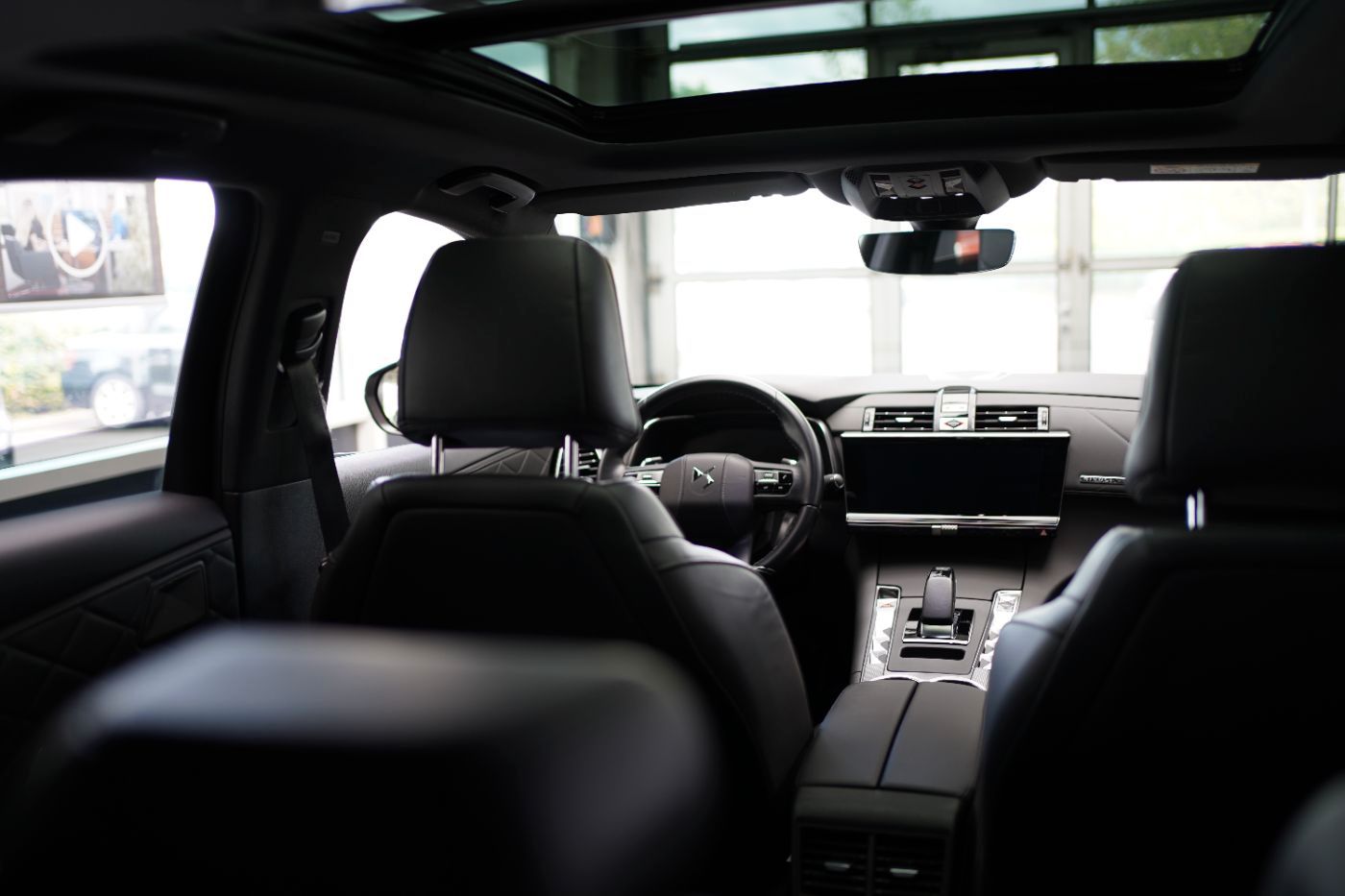 Fahrzeugabbildung DS Automobiles DS7 Crossback E-Tense 225 Rivoli Anhängerkupplun