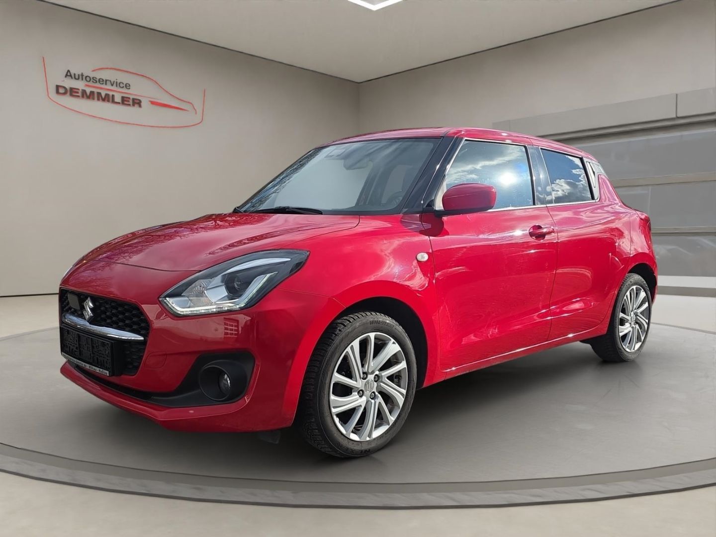 SUZUKI Swift
