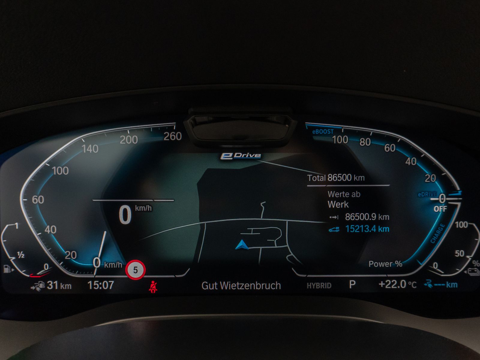 Fahrzeugabbildung BMW 530e xD Luxury Line DAB Komfort HUD Laser HiFi