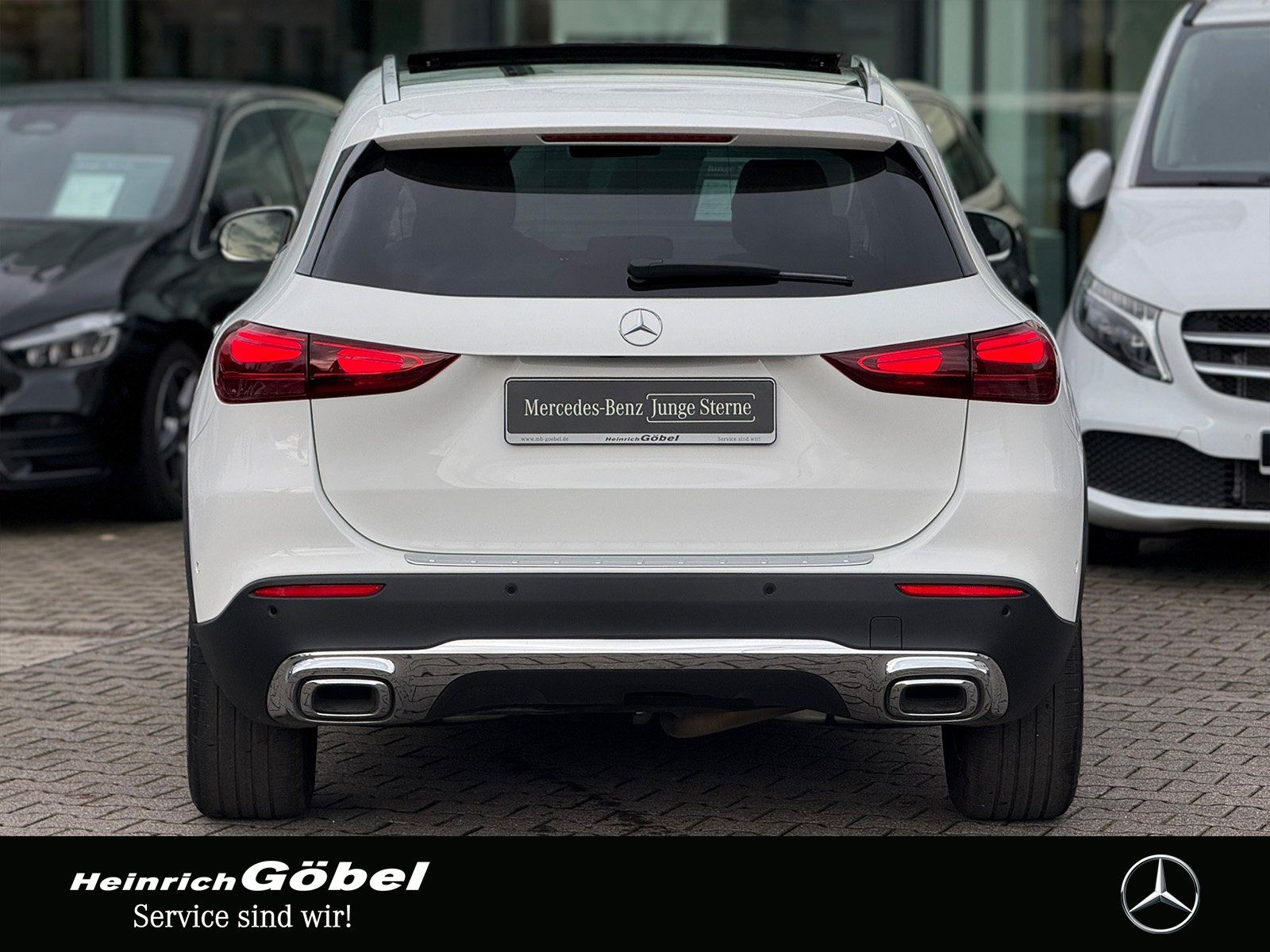 Fahrzeugabbildung Mercedes-Benz GLA 220 d 4M PROGRESSIVE*PANO*AHK*MEMORY*KAMERA