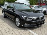 Volkswagen Passat Lim Highline 2.0 TDI*DSG*4Motion PANO - Volkswagen Passat: TDI 4motion