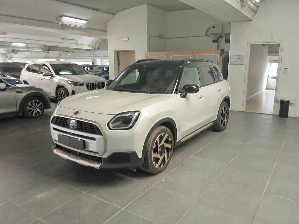 MINI Mini Mini Countryman 1.5 48V C Favoured Steptron imagem 2