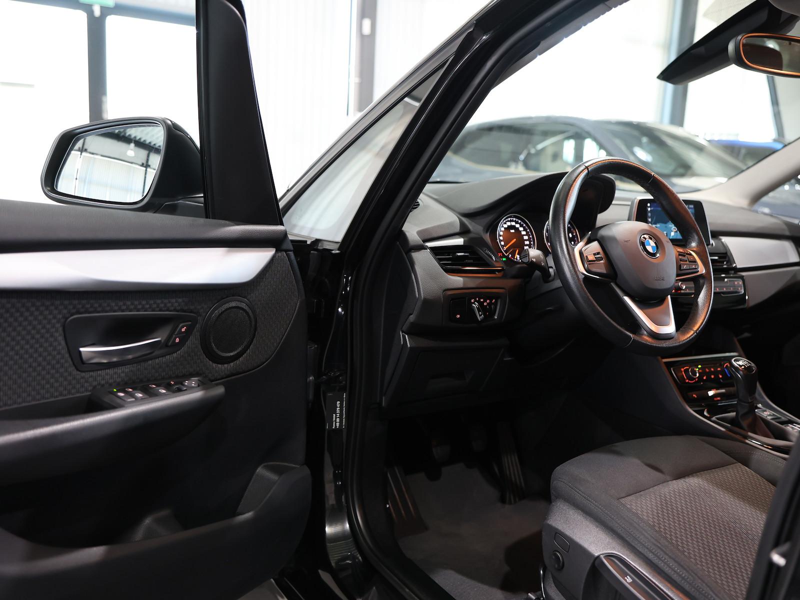 BMW 218 Gran Tourer i BUSINESS / NAVI+ / ASSISTANT, миниатюра 12