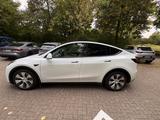 Tesla Model Y Long Range Dual Motor AWD Long Range - Tesla Model Y: Automatik