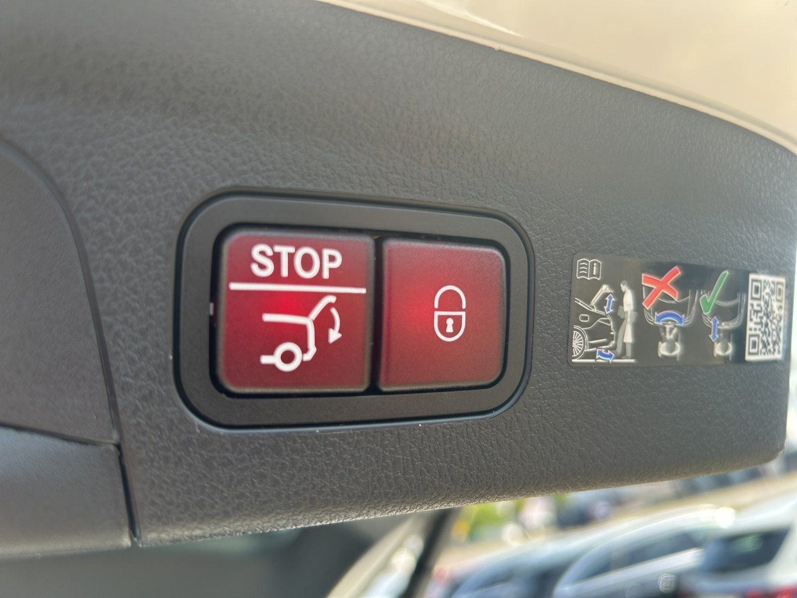Fahrzeugabbildung Mercedes-Benz GLE53 AMG Prem+ DISTRO Standhz AHK Pano AIRMATIC