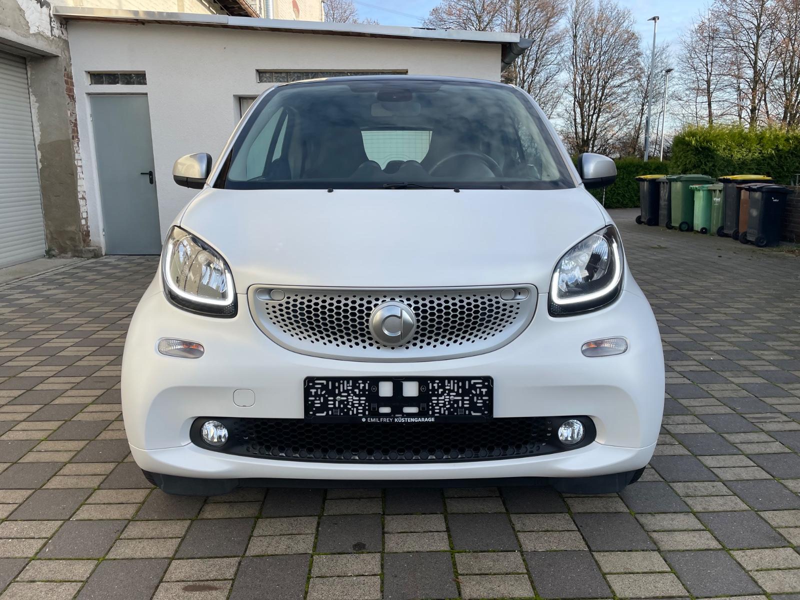Smart ForTwo coupe Prime/Pano/Kamera/Navi/SHZ/LED