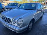 Mercedes-Benz Mercedes-benz E 230 cat Elegance GPL CAMBIO AUTO - gebrauchte Mercedes-Benz E 230 aus dem Jahr 1996