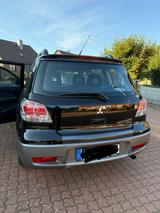 Mitsubishi Gebrauchtfahrzeug - gebrauchte Mitsubishi Outlander aus dem Jahr 2003
