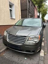Chrysler Grand Voyager 2.8CRD [7-Sitzer] - Chrysler Grand Voyager in Essen