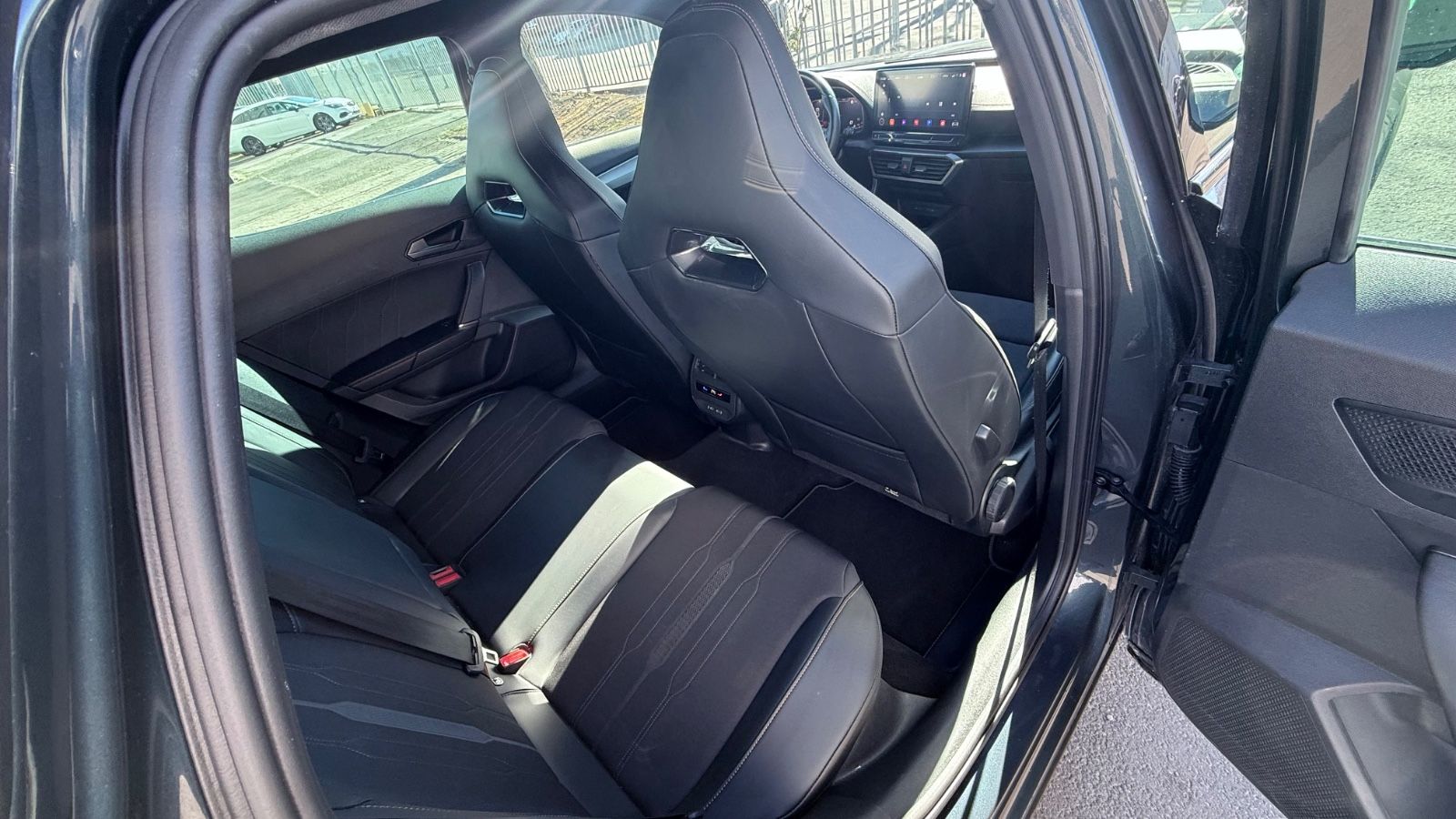 Fahrzeugabbildung CUPRA Formentor VZ 4Drive