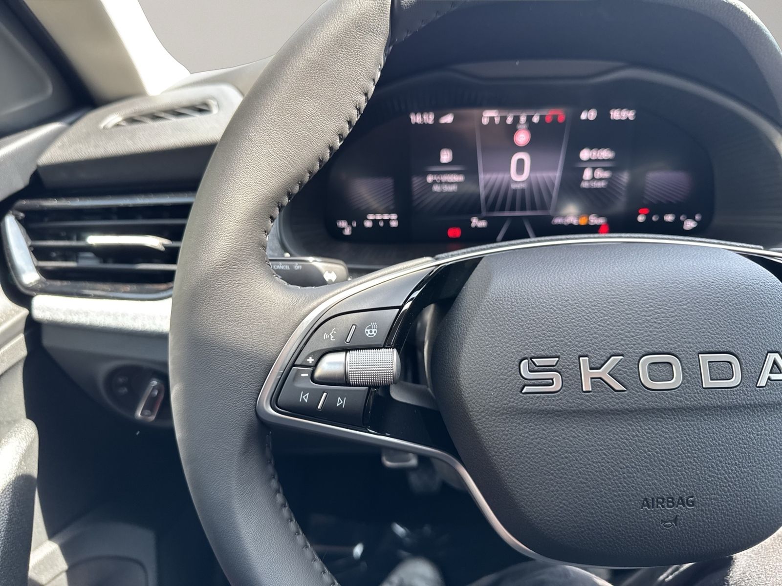 Kamiq 1.0 TSI Selection, 17" Alu Propus, Vorbere