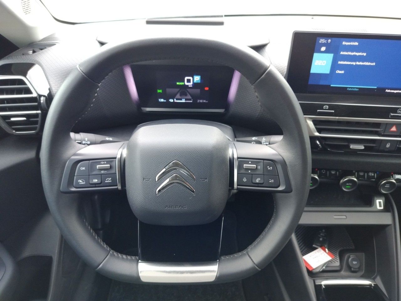 Fahrzeugabbildung Citroën ë-C4 Lim. Feel Pack 136 PS