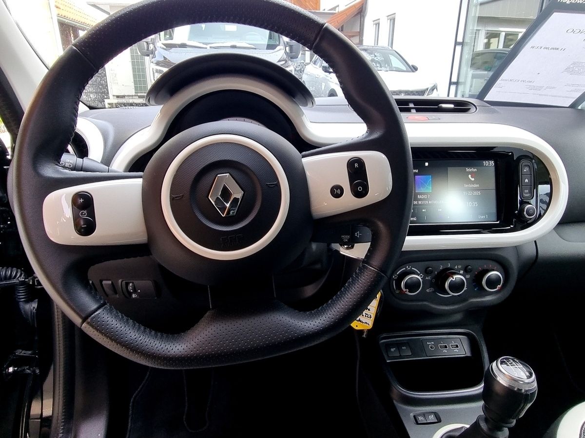 Fahrzeugabbildung Renault Twingo Intens TCe 90