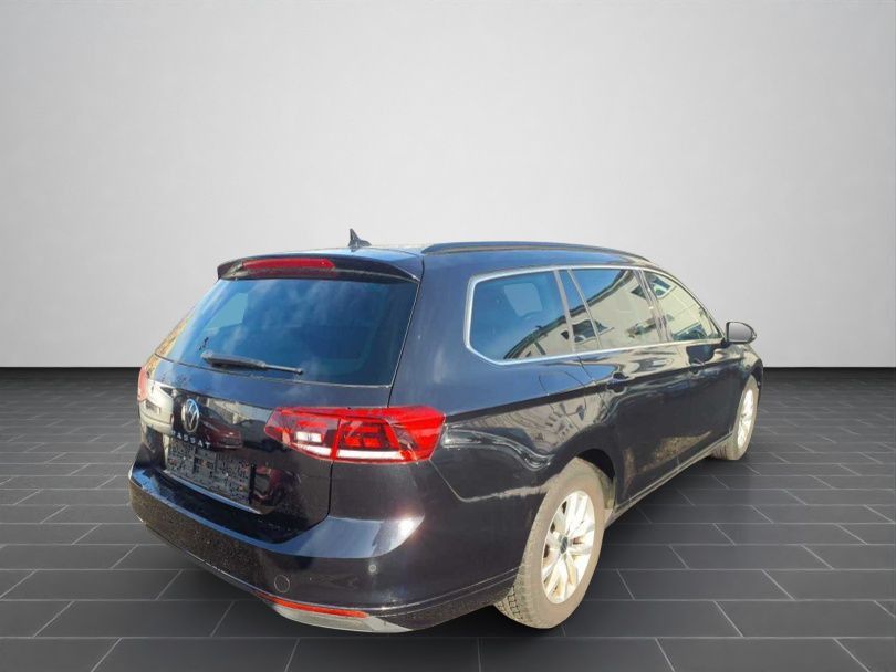 Volkswagen Passat Variant - Bild 2
