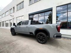GMC Sierra 2500 Crew Cab 6.6l V8 Duramax TurboDiesel