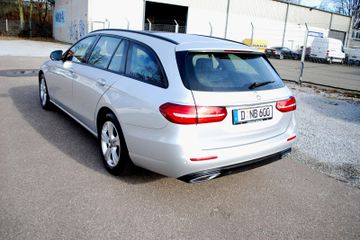 Mercedes E 300 - 7