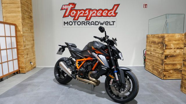 KTM 1390 Super Duke R EVO