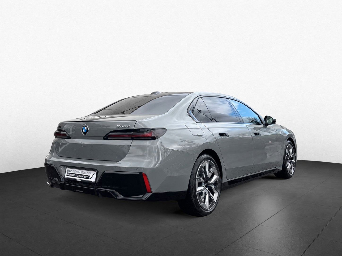 Fahrzeugabbildung BMW 740 d xDrive M Sport Pro INDIVIDUAL