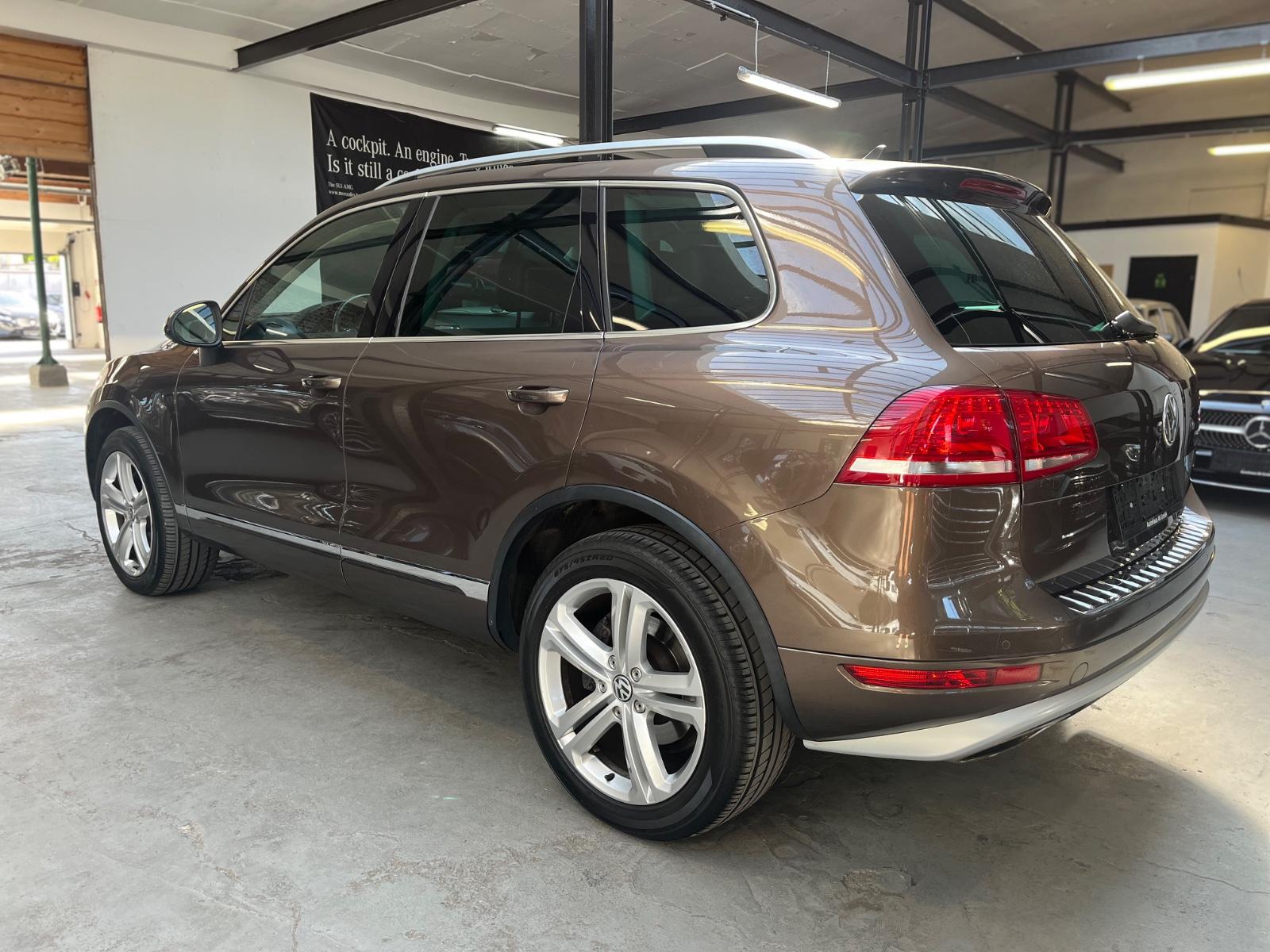 Volkswagen Touareg V6 TDI BMT *PANO*XENON*180°*