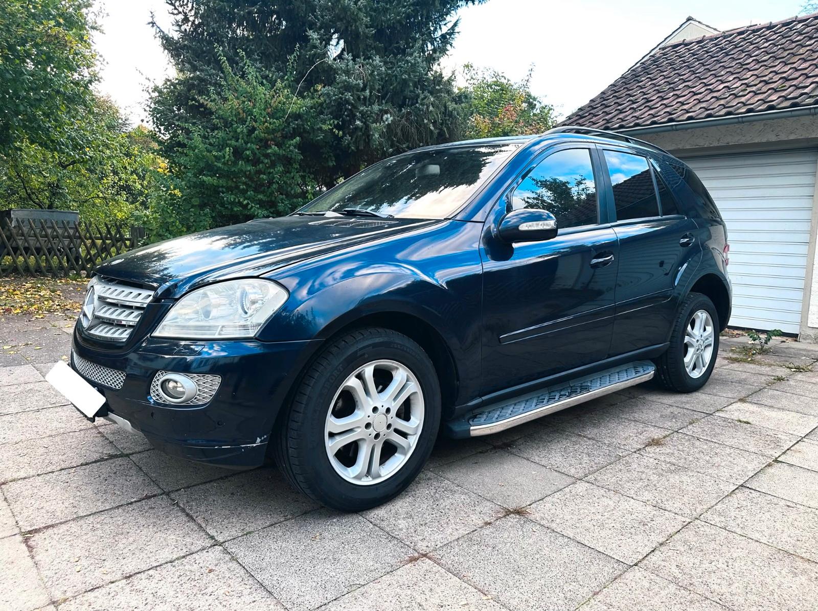 Mercedes-Benz ML 320