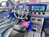 Mercedes-Benz E 220d 3x AMG Pano Distronic HeadUp Widescren 19