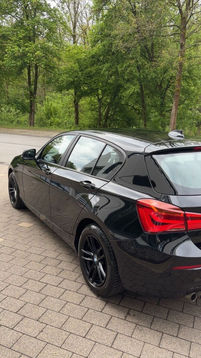 BMW BMW F20 120i Sport line reparierter Front ...