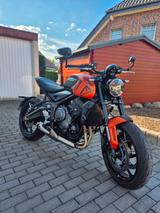 Triumph Trident  - TRIUMPH TRIDENT