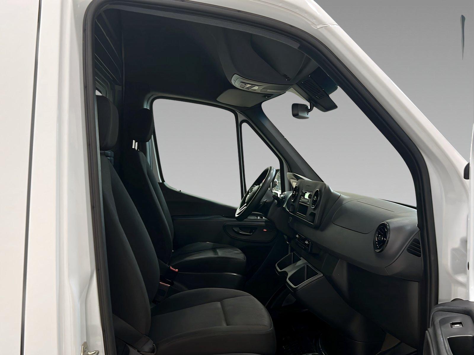 Mercedes-Benz eSprinter Kastenwagen 312 L2H2 Kamera+Klima+SHz