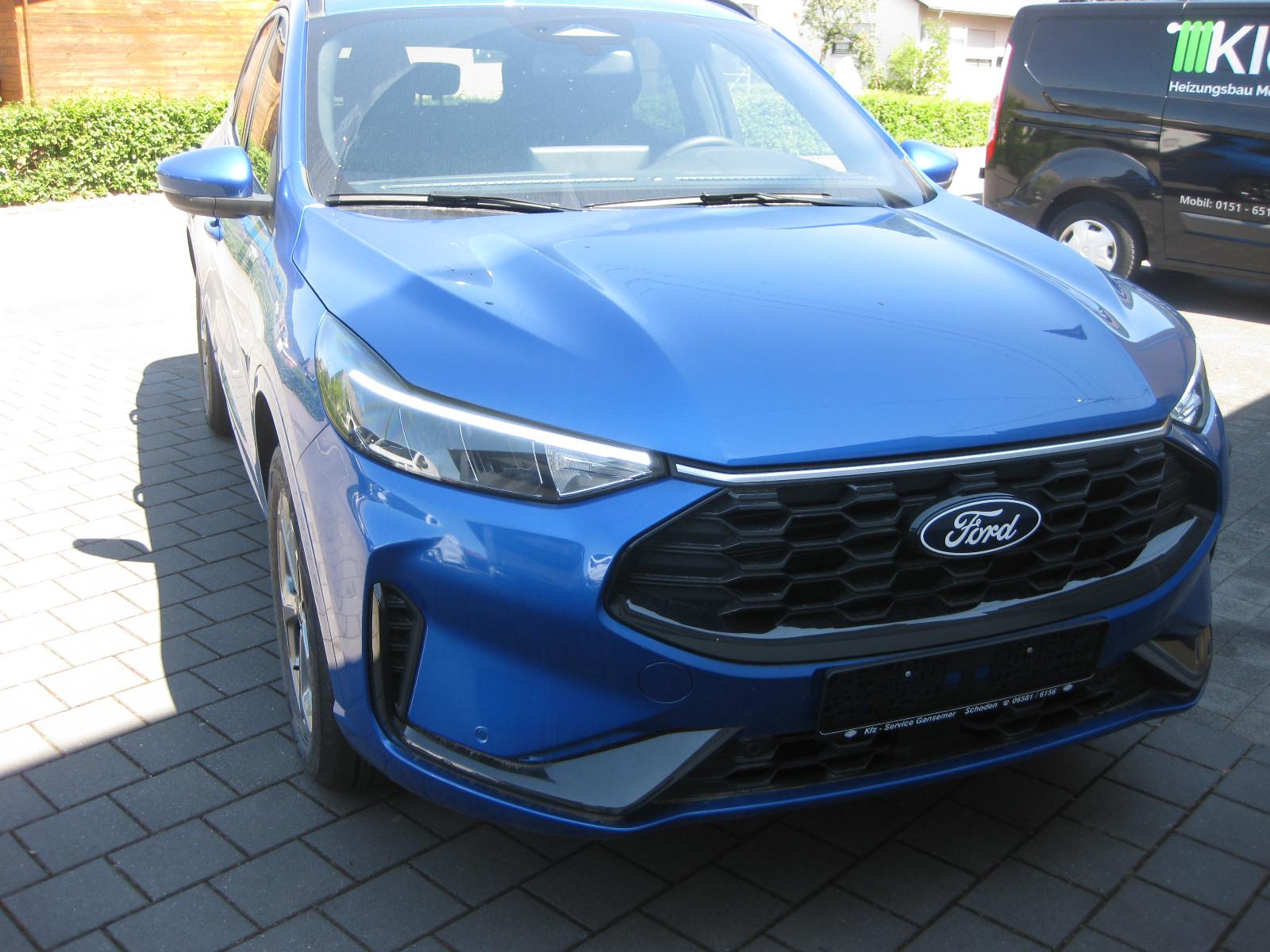 Ford Kuga 2,5 FHEV ST-Line 4X4, AHK