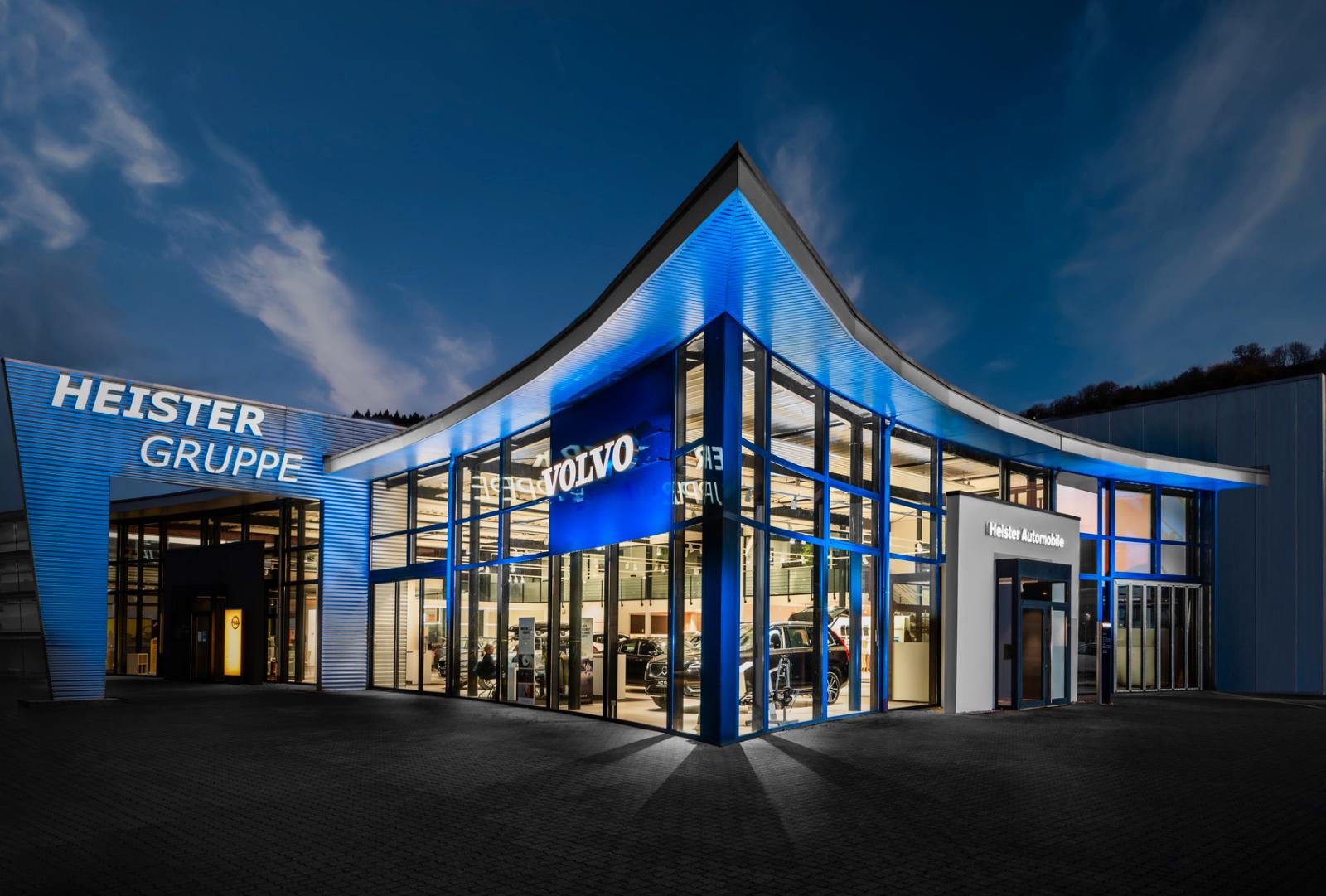 showroom-image-main