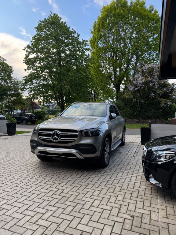 Image of Mercedes-Benz GLE 350