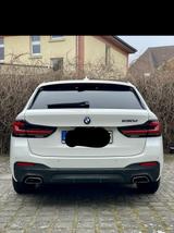 BMW G31 LCI 530d Touring mit PS-Garantie bis 07/26 - BMW 530 mit Diesel-Antrieb: Kombi, 3.0