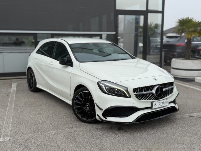 MERCEDES-BENZ MERCEDES-BENZ A 200 d Automatic Premium