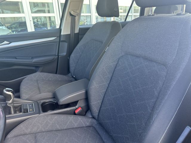 Golf VIII Variant 2.0 TDI Life NAVI BUSINESS-PRE