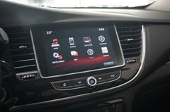 Fahrzeugabbildung Opel Mokka X 1.4T INNOVATION NAVI/LED/KAMERA/SHZ/AHK