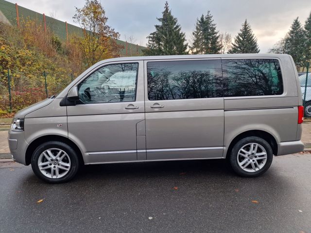 Volkswagen T5 Multivan 2.0 Highline/140/7Sitze/2X Tür/AHK/