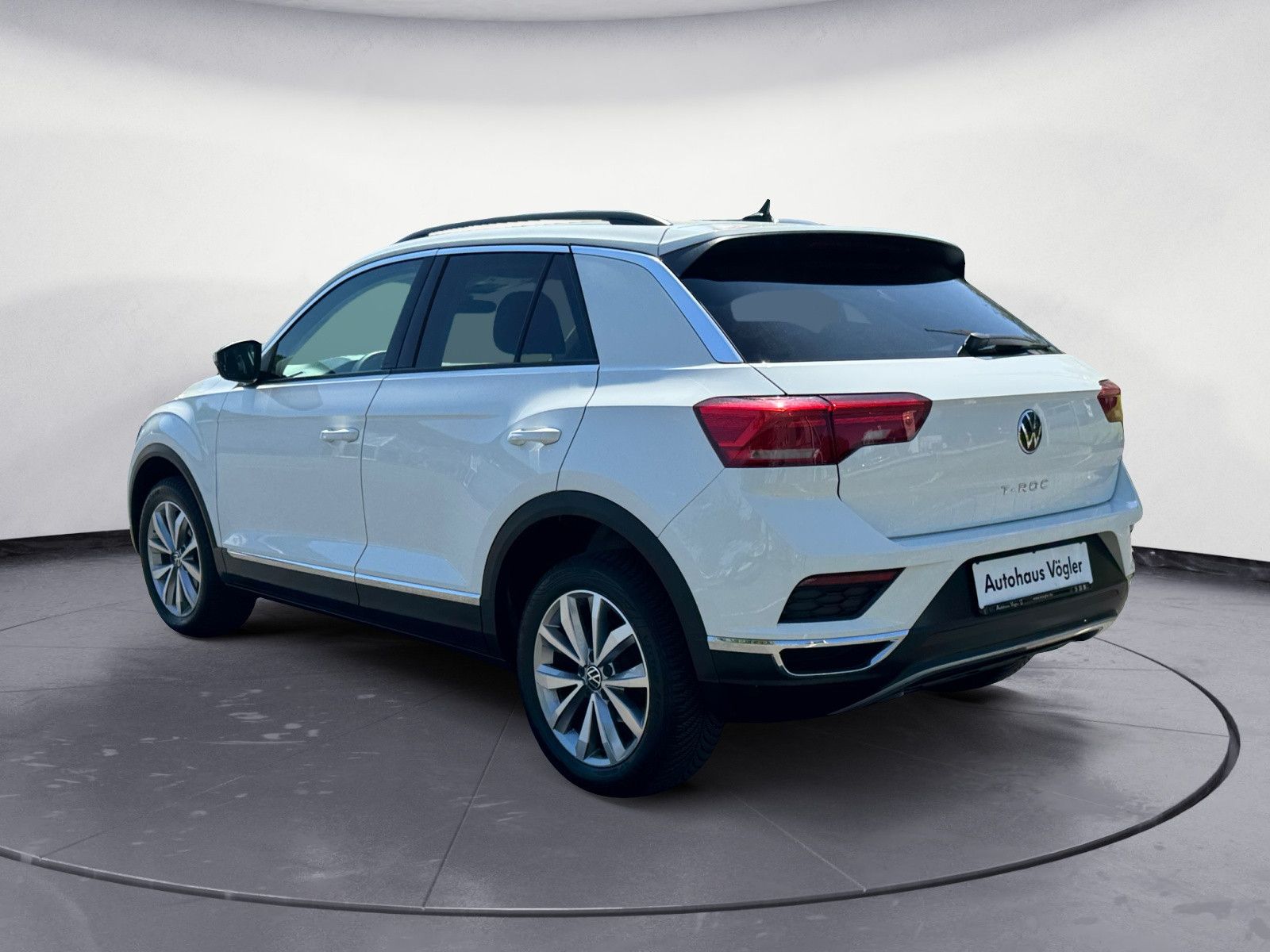 T-ROC Style 1,5 TSI DSG Kamera Navi ACC LED
