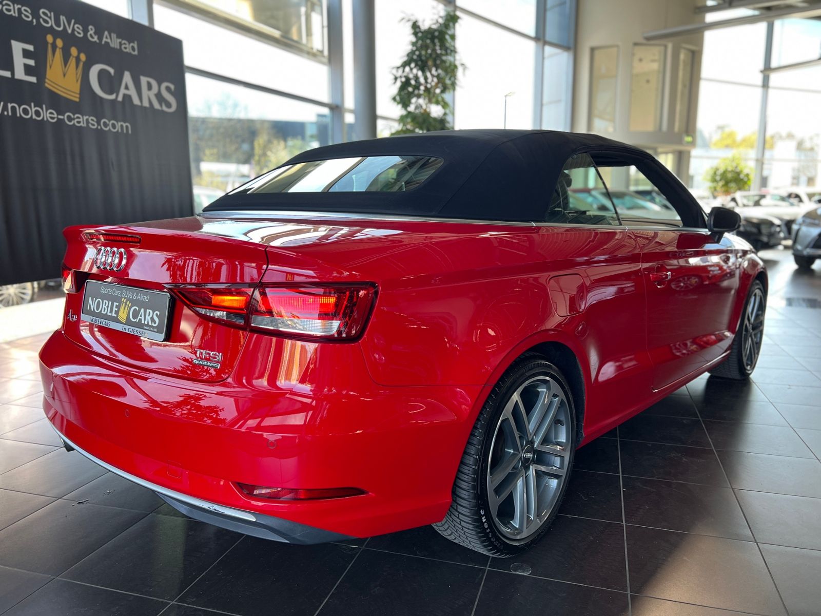 Fahrzeugabbildung Audi A3 Cabriolet quattro S line sport XEN NAV  18"