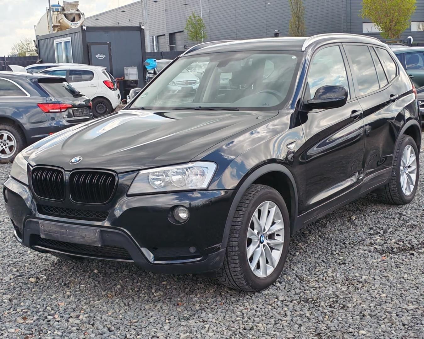 BMW X3 3.0 - xDrive - PANO - AUTOMATIK - EU5