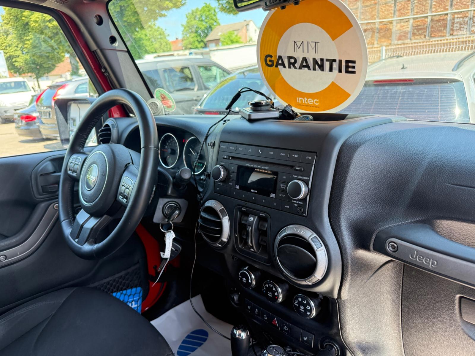 JEEP WRANGLER UNLIMITED / CABRIOLET SPORT 200 ch 4X4 BVA - VOLANT EN CUIR - ORDINATEUR DE BORD EVIC - JANTES ALLIAGE