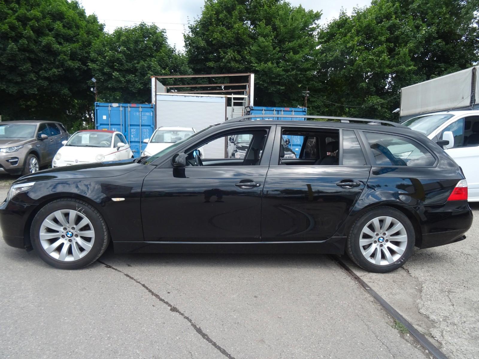 BMW 520 2009 — photo 16