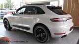 Porsche Macan Turbo Sport Design* Chrono+ Luftfahrwerk* - Porsche Gebrauchtwagen in Erlangen