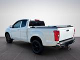 Isuzu D-MAX SPACE CAB 4WD - MIT IMPOSANTER OPTIK ! - Isuzu D-Max: Allradantrieb