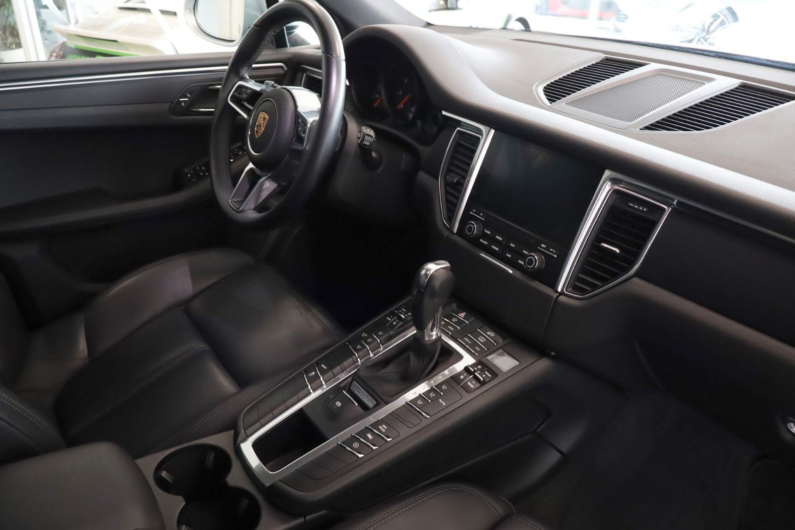 Fahrzeugabbildung Porsche Macan PDK Panorama, Xenon, Kamera