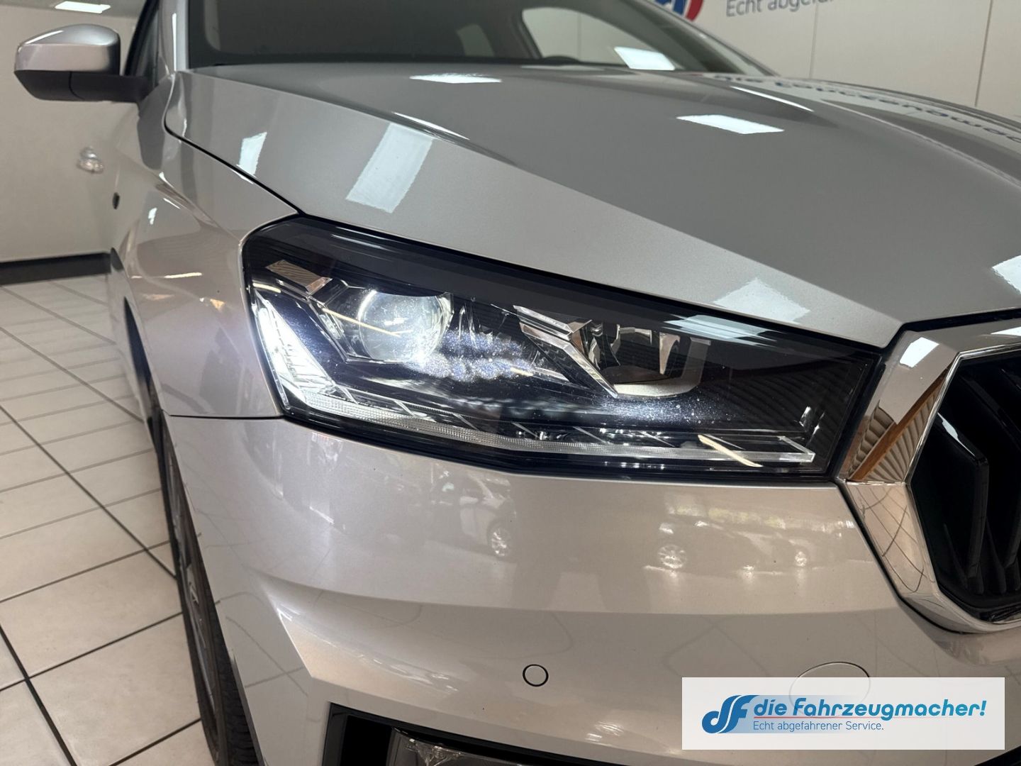 Fahrzeugabbildung SKODA Fabia Tour Automatik Navi DigiCockpit LED Apple