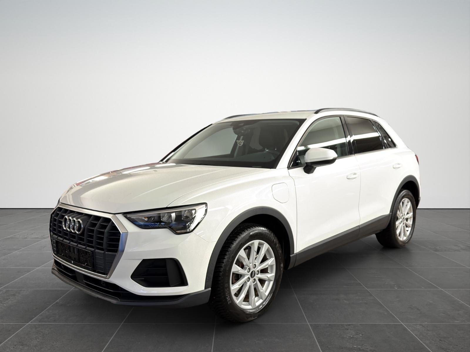 Audi Q3 45 TFSI e *S-LINE *D.TACHO *TOUCH *ACC