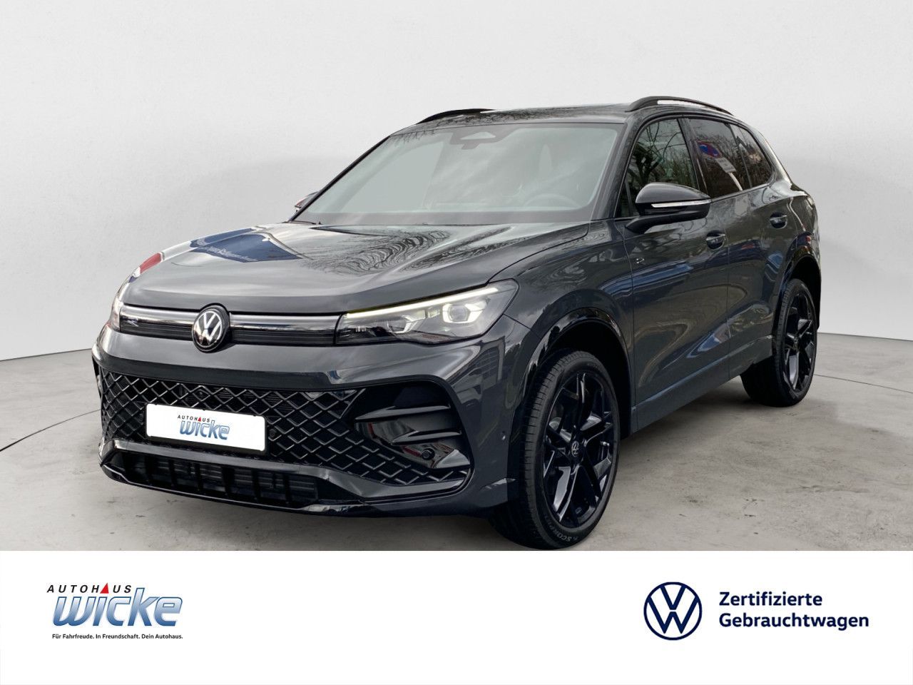 Volkswagen Tiguan 2.0 TDI R-Line NAVI LED KLIMA AHK PANO 20 foto 1